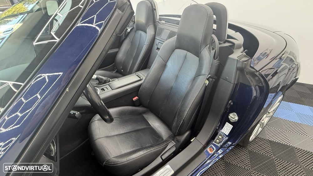 Mazda MX-5 MZR 1.8 Exclusive Plus R.C. - 12