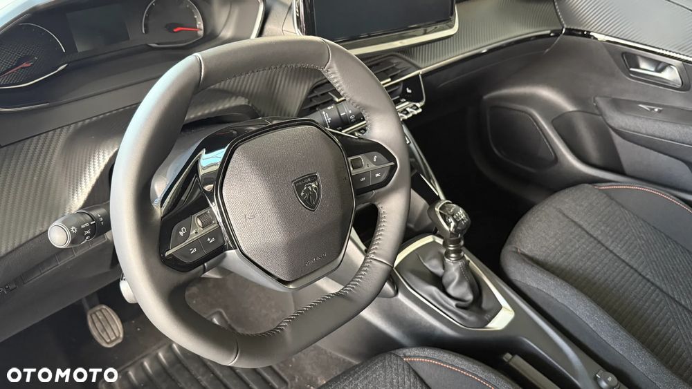 Peugeot 208 1.2 PureTech Style S&S - 11