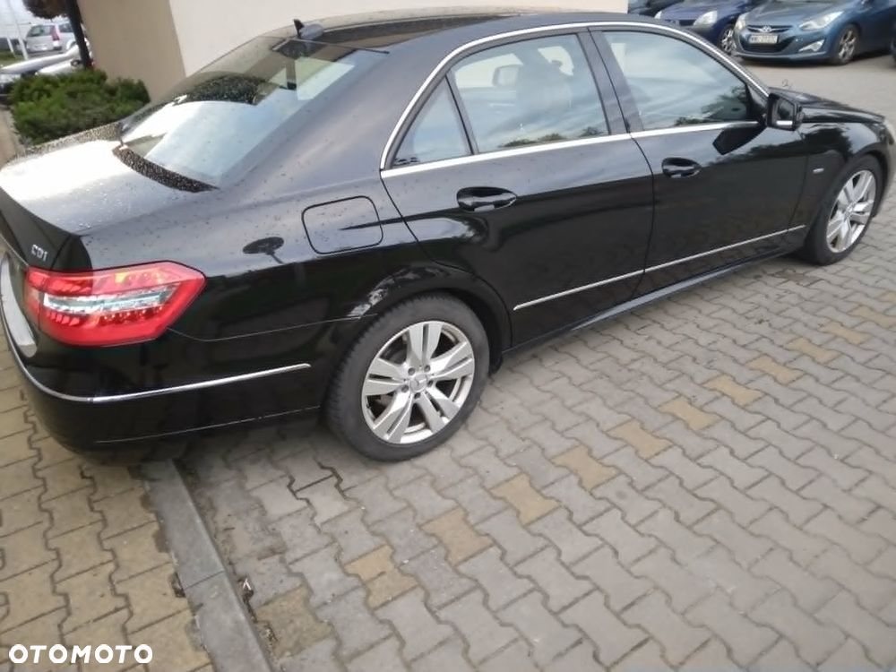 Mercedes-Benz Klasa E - 11