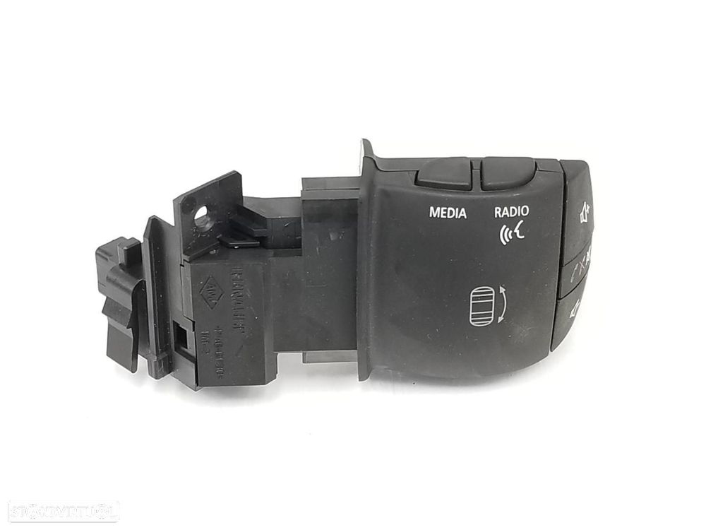 COMANDOS VOLANTE RENAULT MASTER III FURGÓN - 1