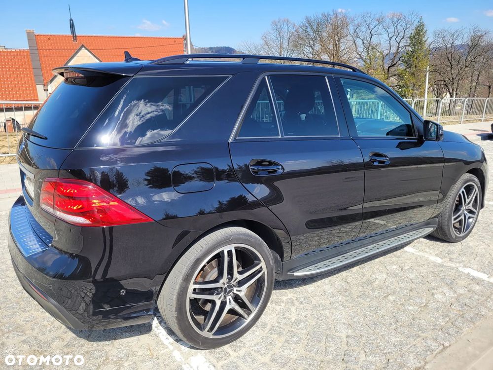 Mercedes-Benz GLE AMG 43 4Matic 9G-TRONIC AMG Line - 3