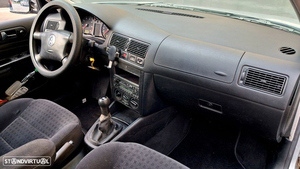 VW Golf 1.4i Confort - 11