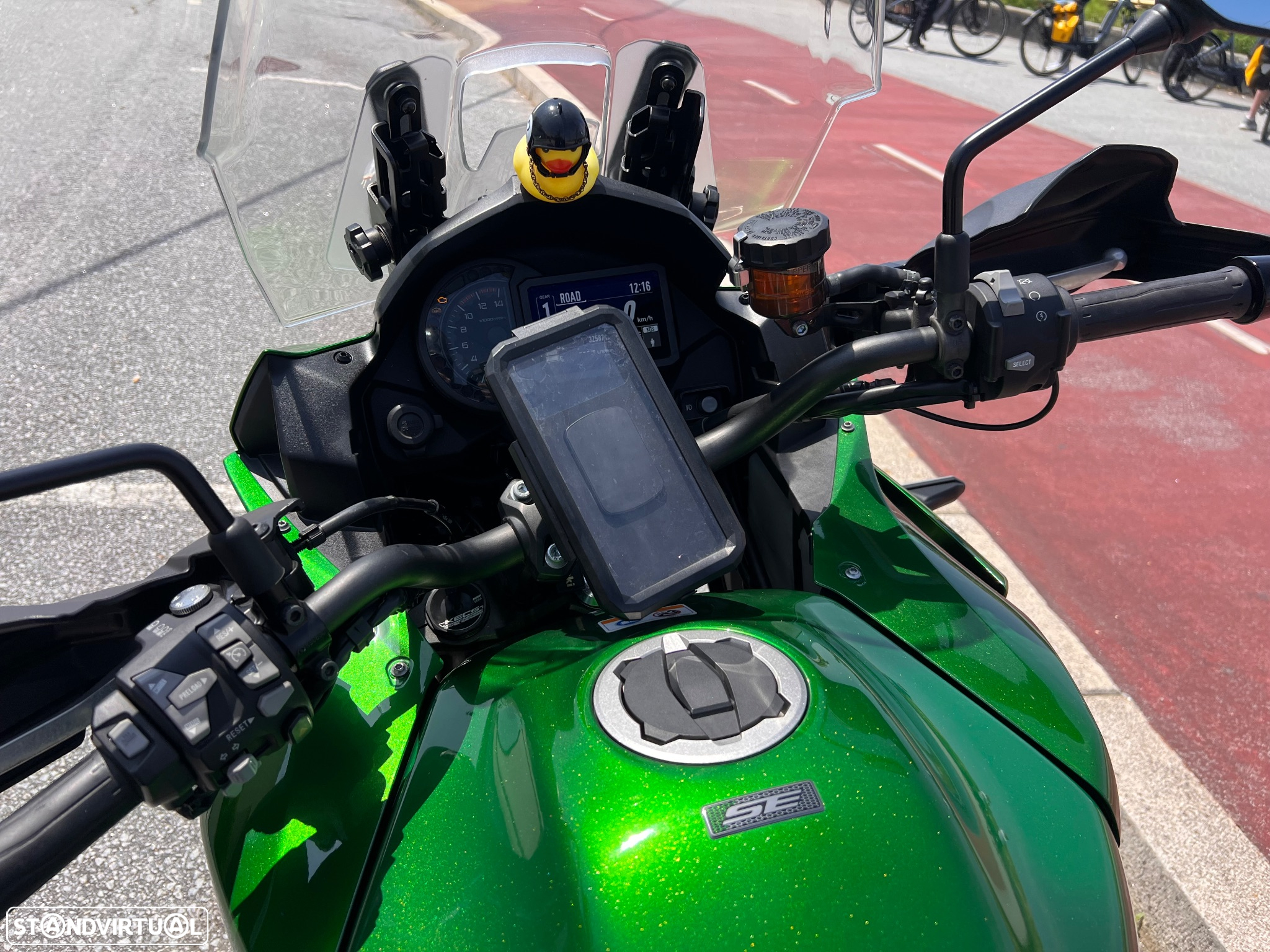 Kawasaki Versys Grand Tourer SE - 9