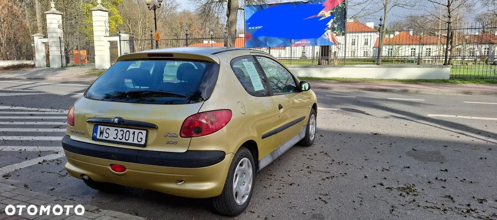 Peugeot 206 - 8