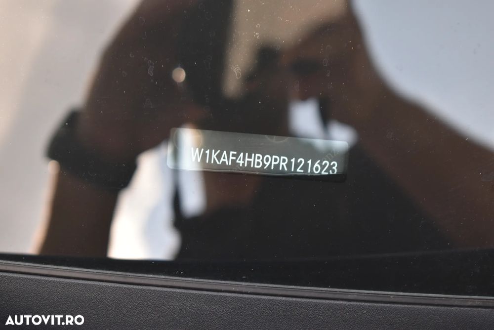 Mercedes-Benz C 300 MHEV 4MATIC - 20