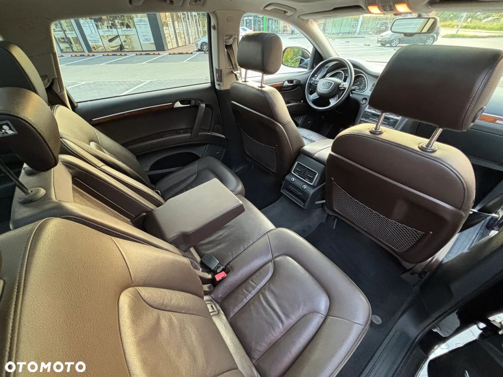 Audi Q7 3.0 TFSI Quattro Tiptronic - 33