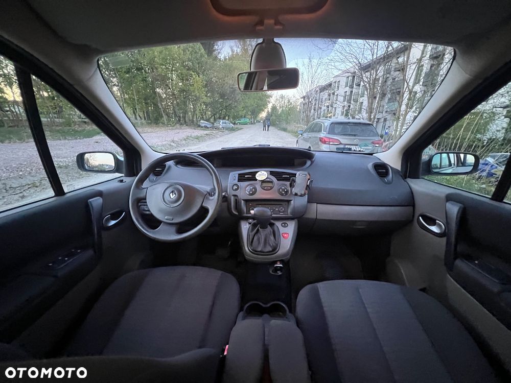 Renault Scenic 1.6 16V EXpression - 7