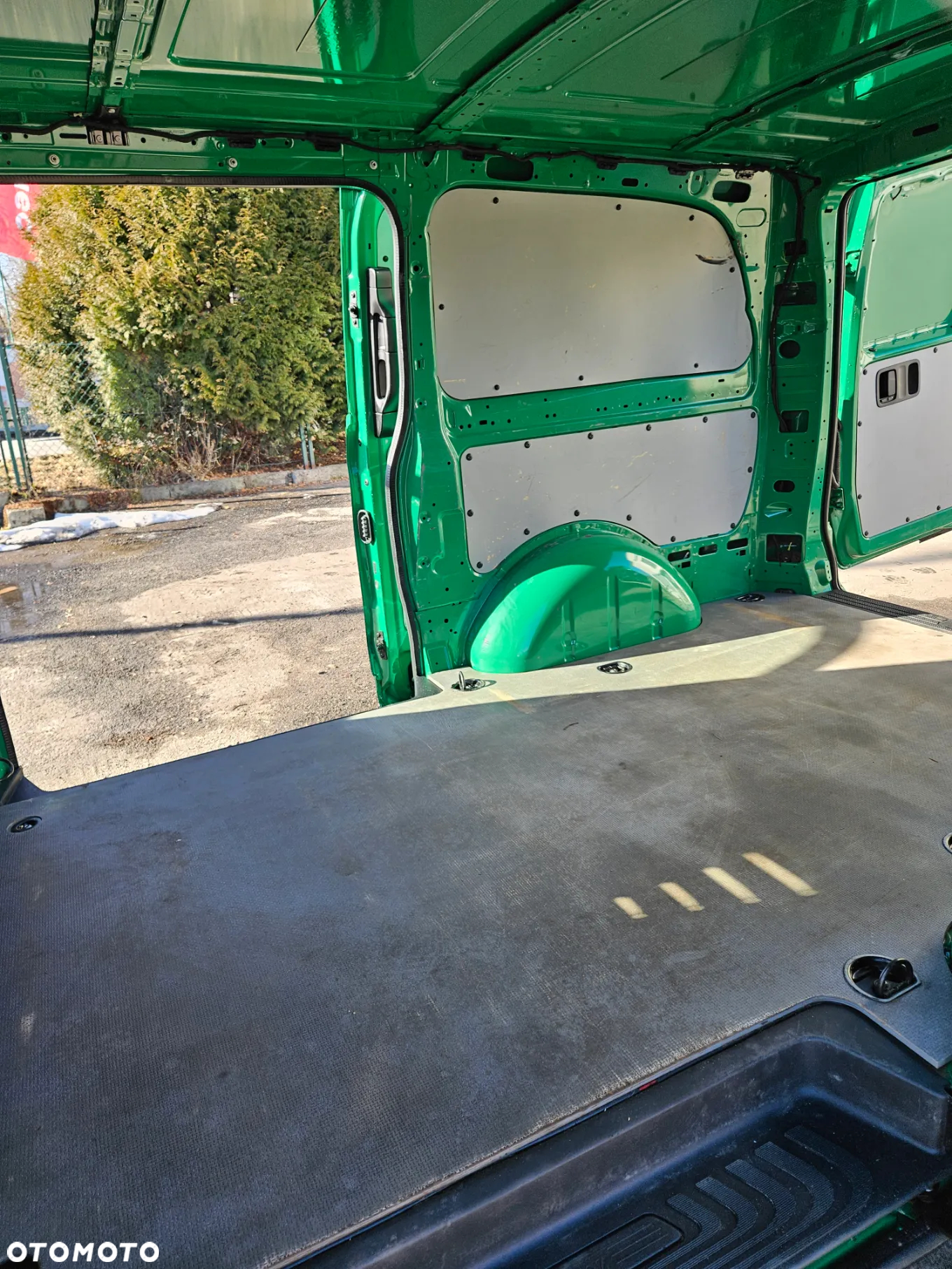 Mercedes-Benz Vito 4x4 automat 190ps long navi klima hak rej.04/ 2020 - 20