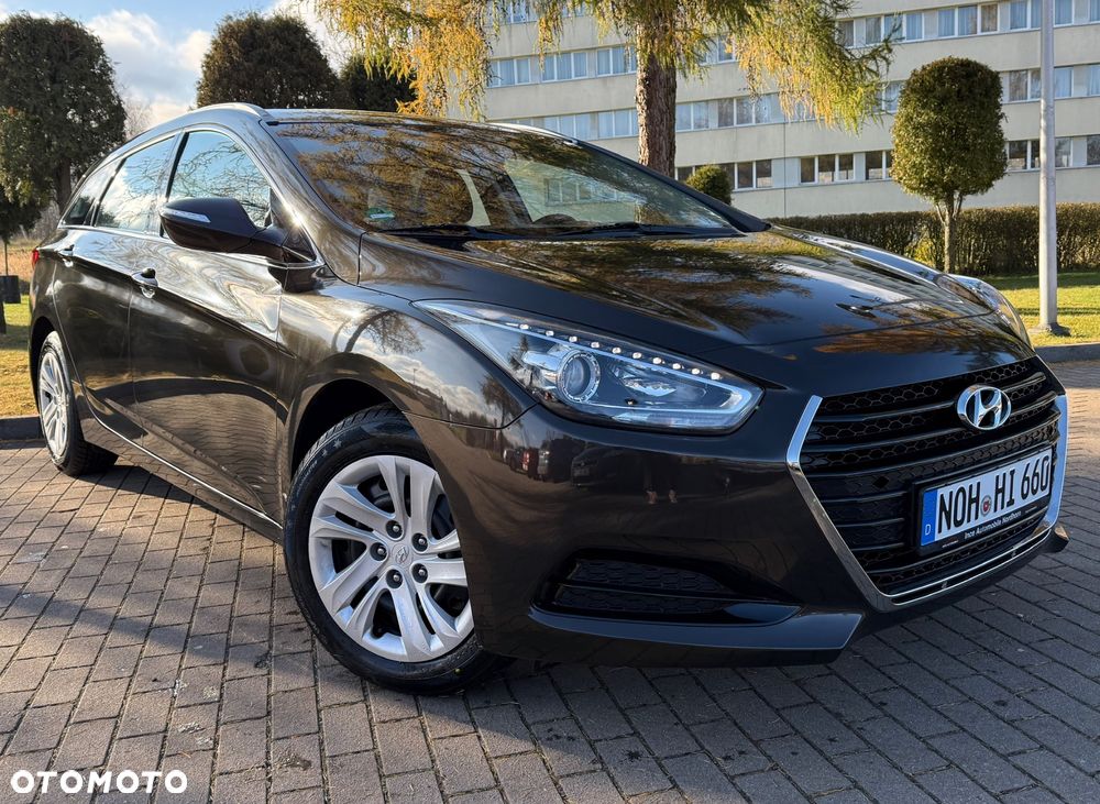 Hyundai i40 i40cw 1.6 Fifa World Cup Edition - 22