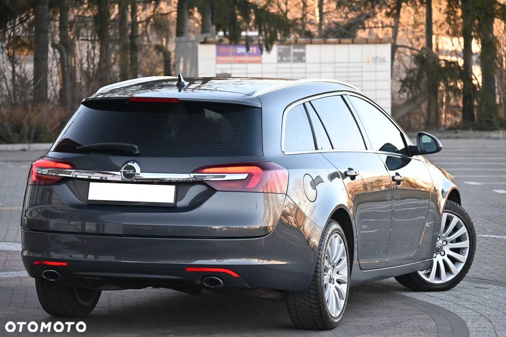 Opel Insignia - 11