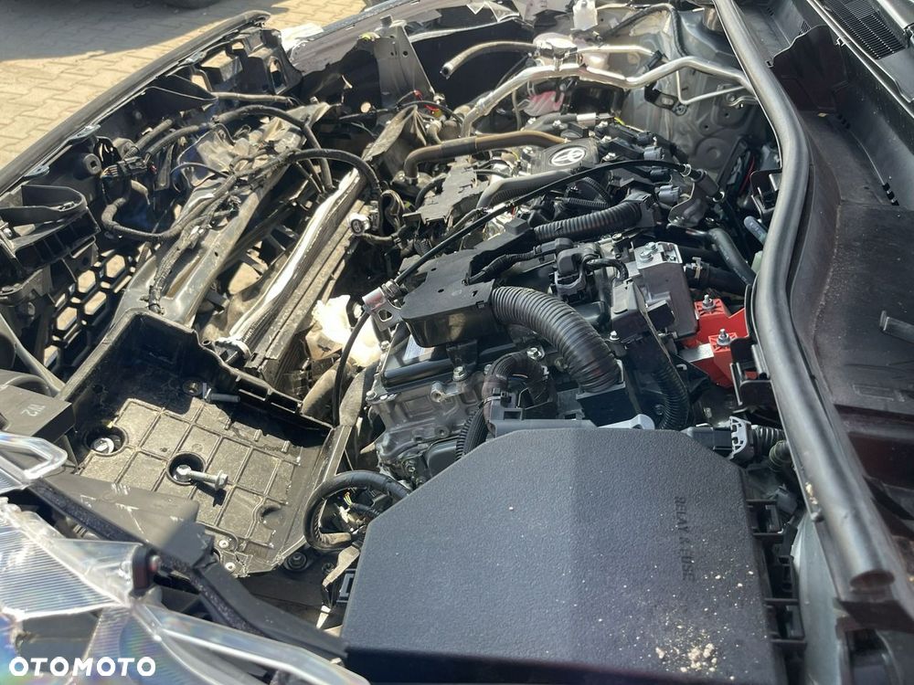 Toyota Corolla Cross 1.8 Hybrid Comfort - 13