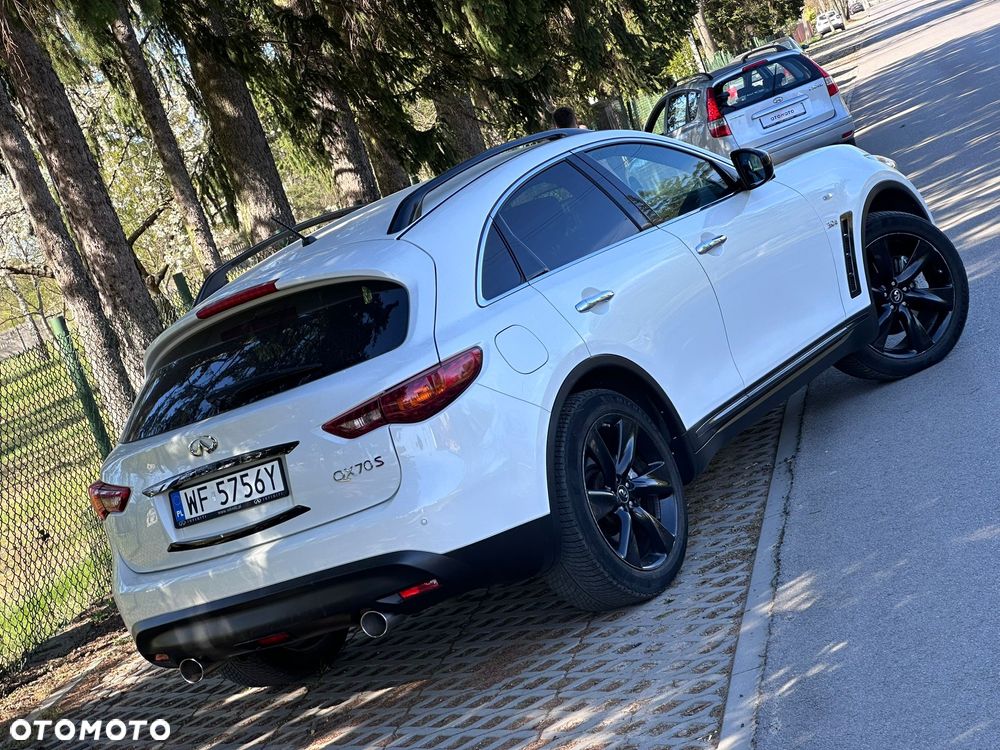 Infiniti QX70 3.0d GT Premium - 12