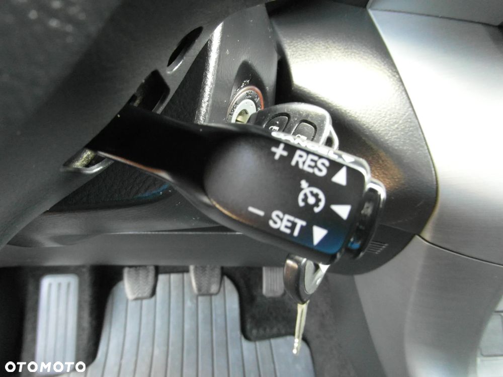 Toyota RAV4 2.0 VVT-i Sol - 24