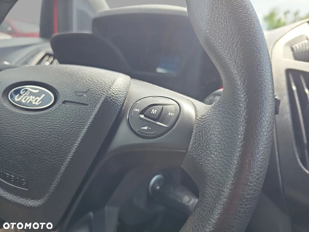 Ford Tourneo Connect 1.5 TDCi Trend - 19