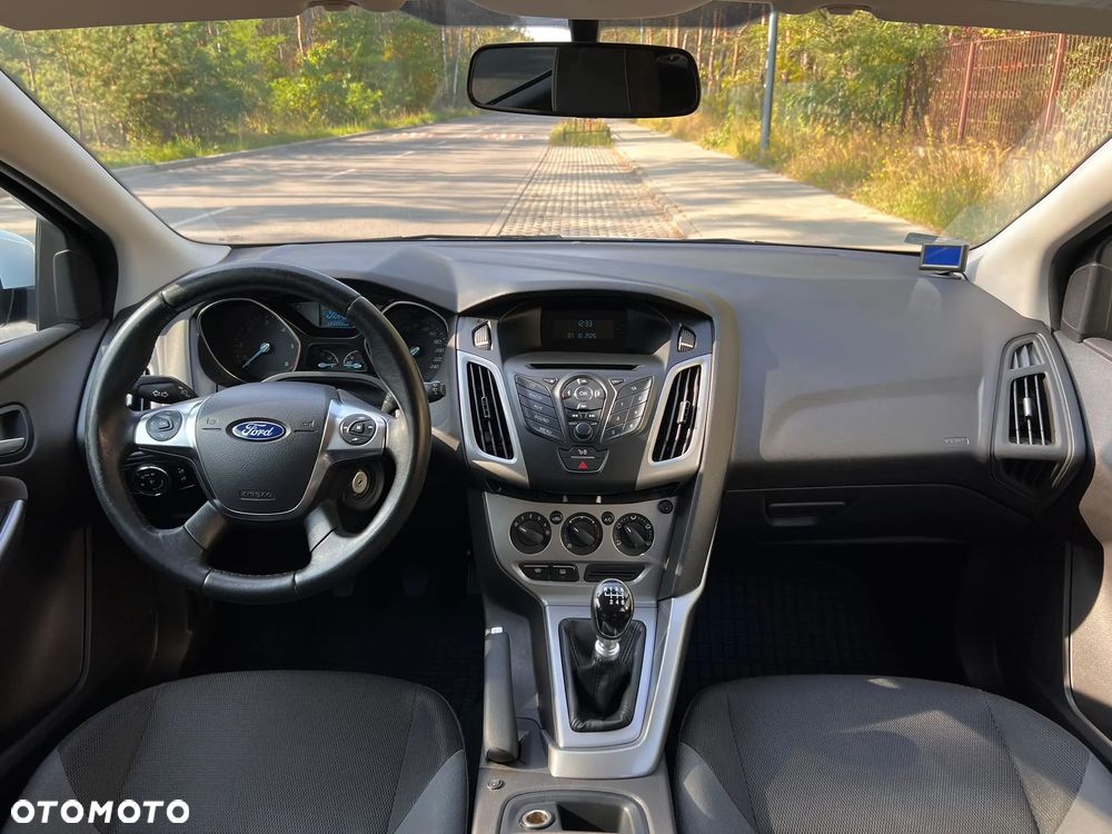 Ford Focus - 9