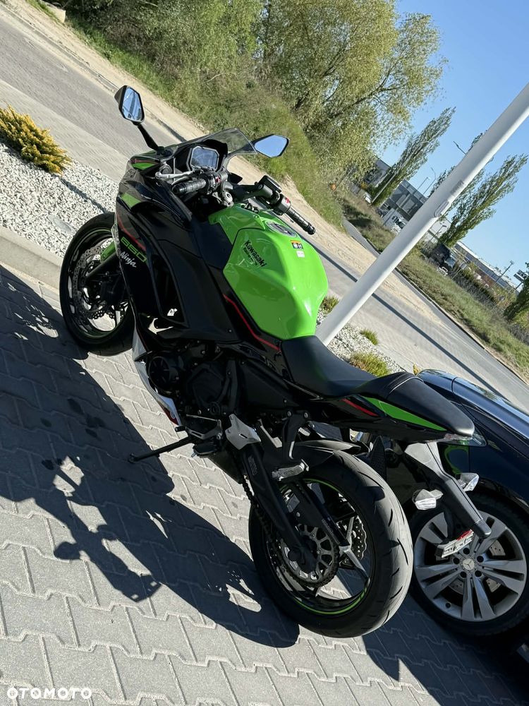 Kawasaki Ninja - 2