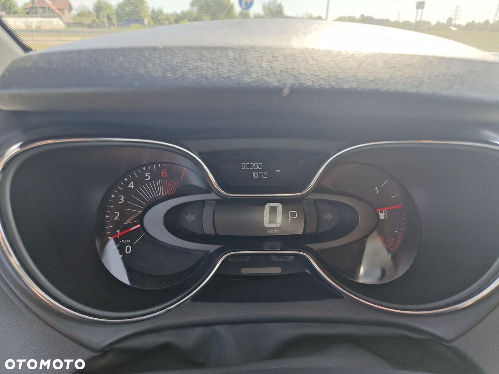 Renault Captur 1.2 Energy TCe Limited EDC - 14