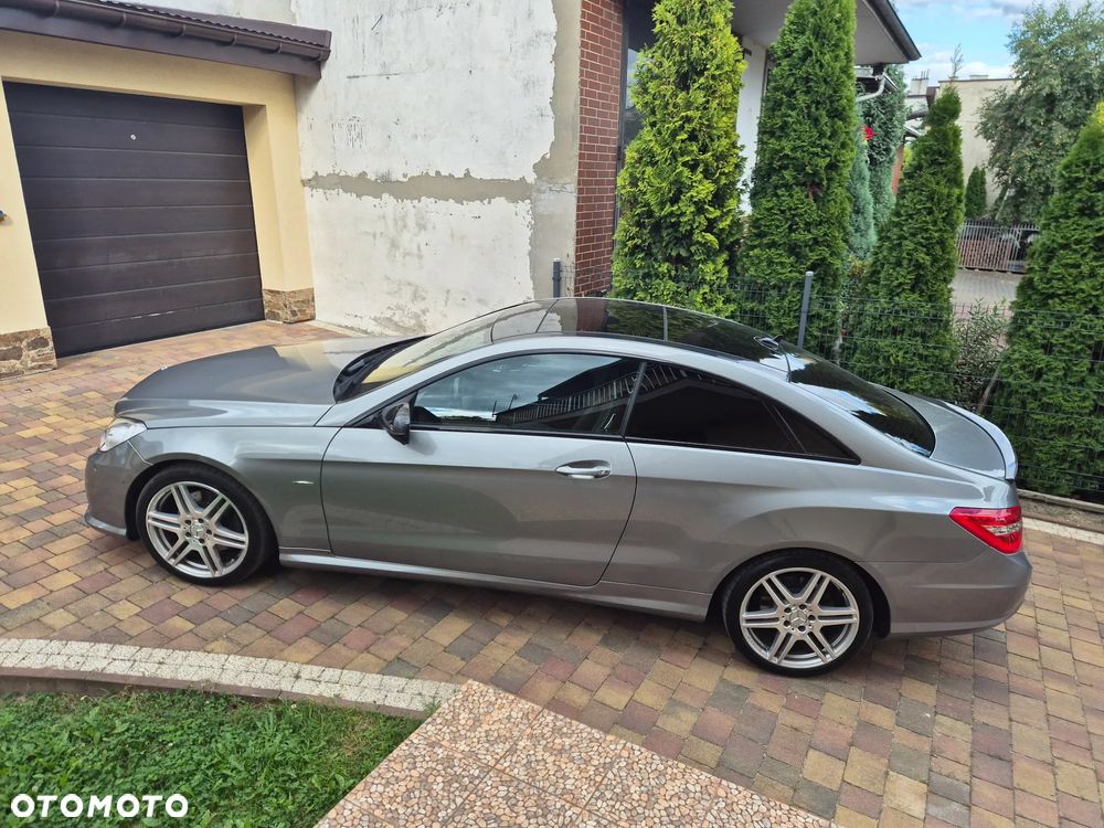 Mercedes-Benz Klasa E 350 CGI BlueEffICIENCY - 16