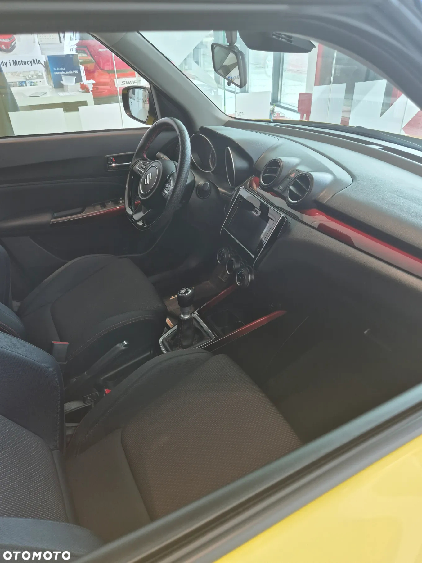 Suzuki Swift 1.4 SHVS Sport - 8