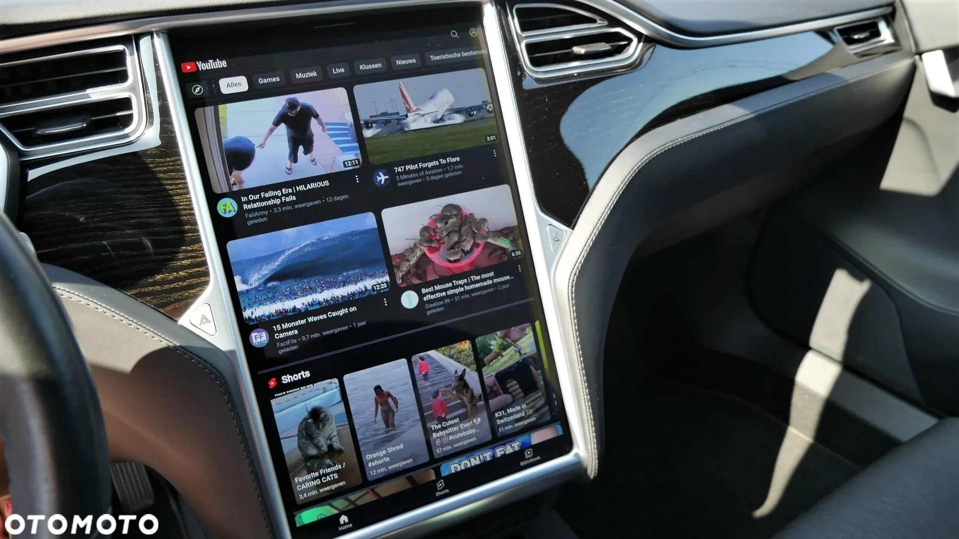 Tesla Model S Long Range Plus - 13