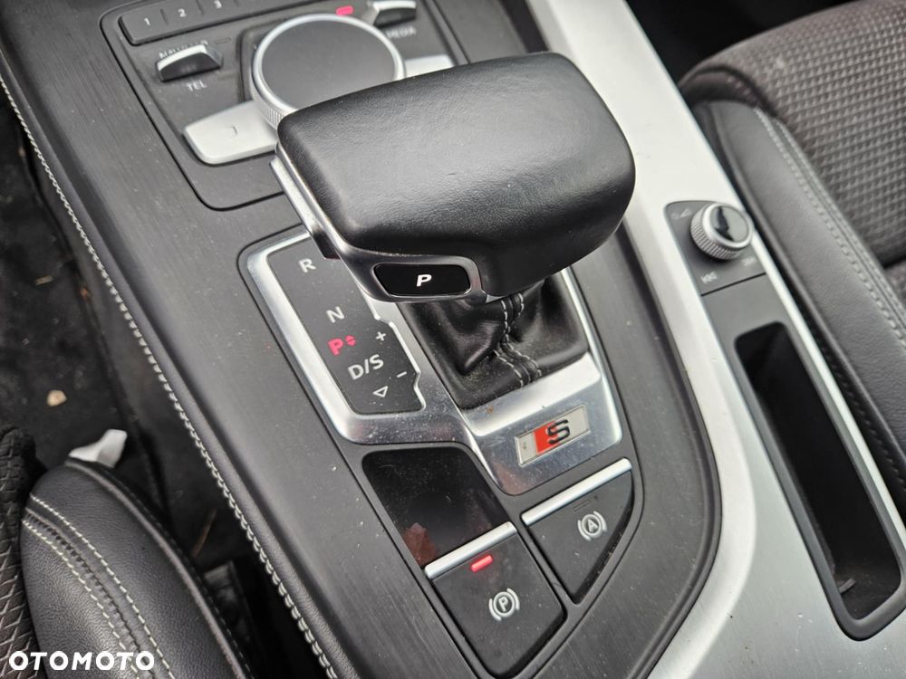Audi S4 Avant 3.0 TFSI quattro tiptronic - 12