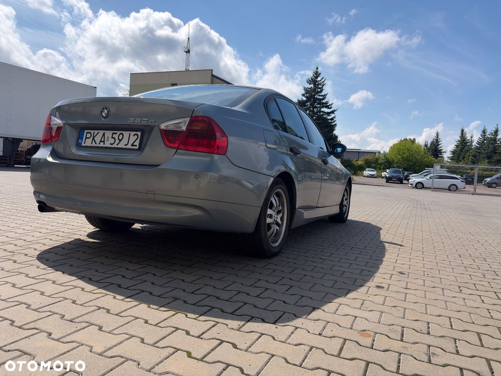 BMW Seria 3 320d - 6
