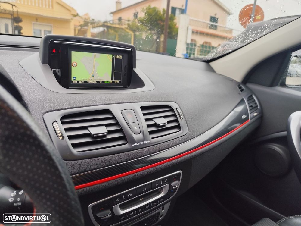 Renault Mégane Sport Tourer 1.6 dCi GT Line - 19