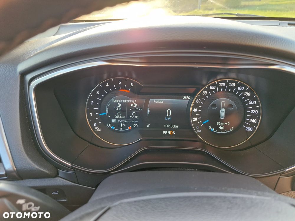 Ford Mondeo 2.0 EcoBlue Titanium - 16