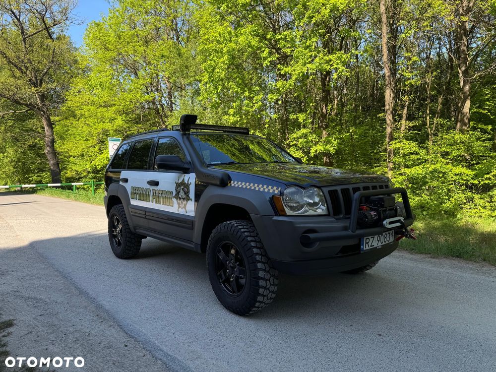 Jeep Grand Cherokee 3.7 4x4 Laredo - 30