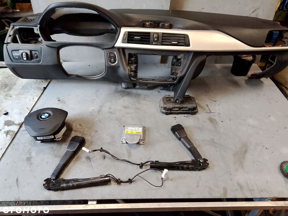 deska rozdzielcza airbag napinacze sensor bmw f30 oryginał - 1