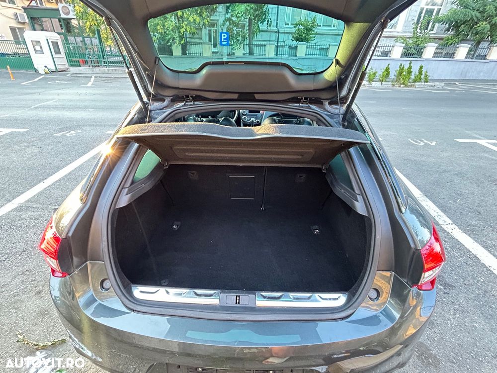 Citroën DS5 HDi 165 Aut. Business - 9
