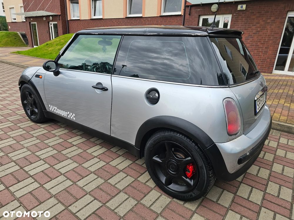 MINI Cooper Standard - 6