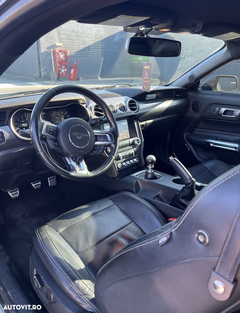 Ford Mustang 2.3 EcoBoost - 18