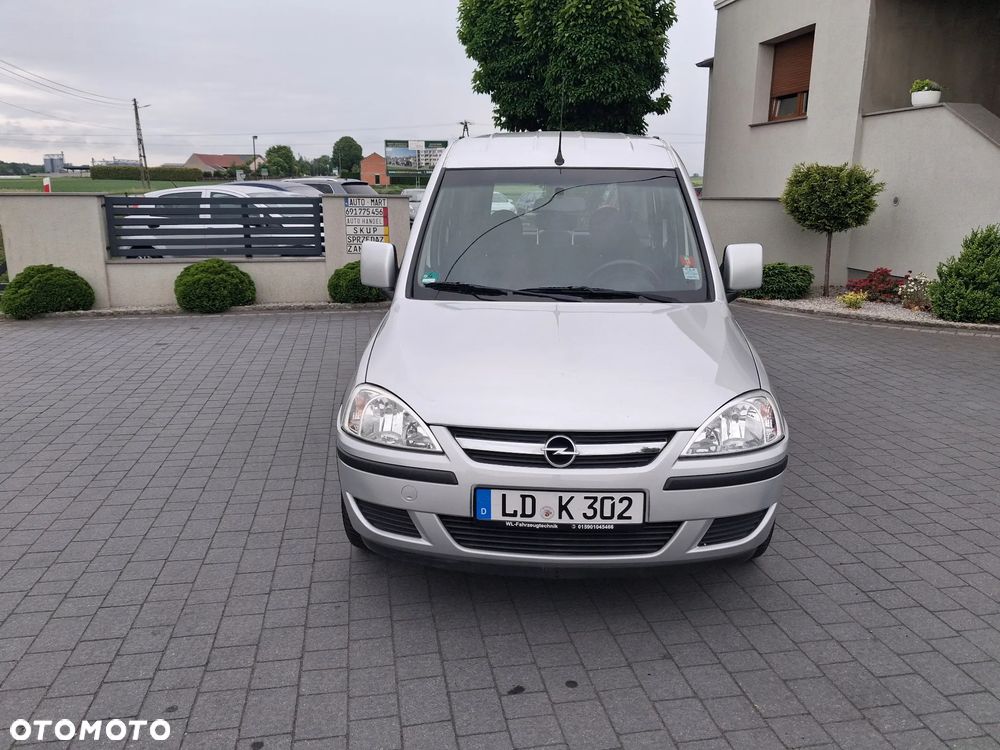 Opel Combo - 24