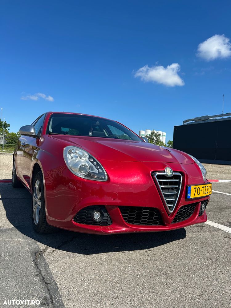 Alfa Romeo Giulietta - 1