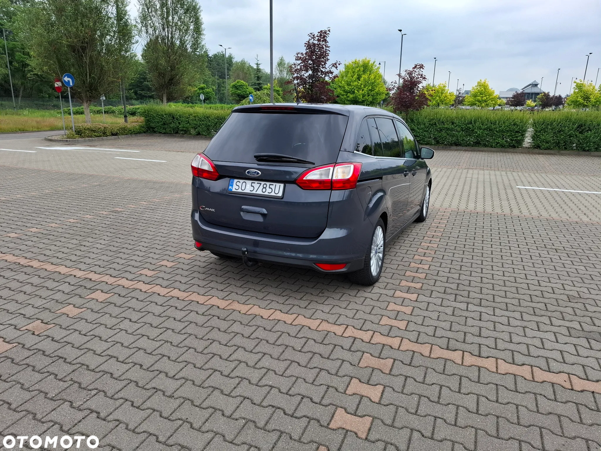 Ford Grand C-MAX - 18