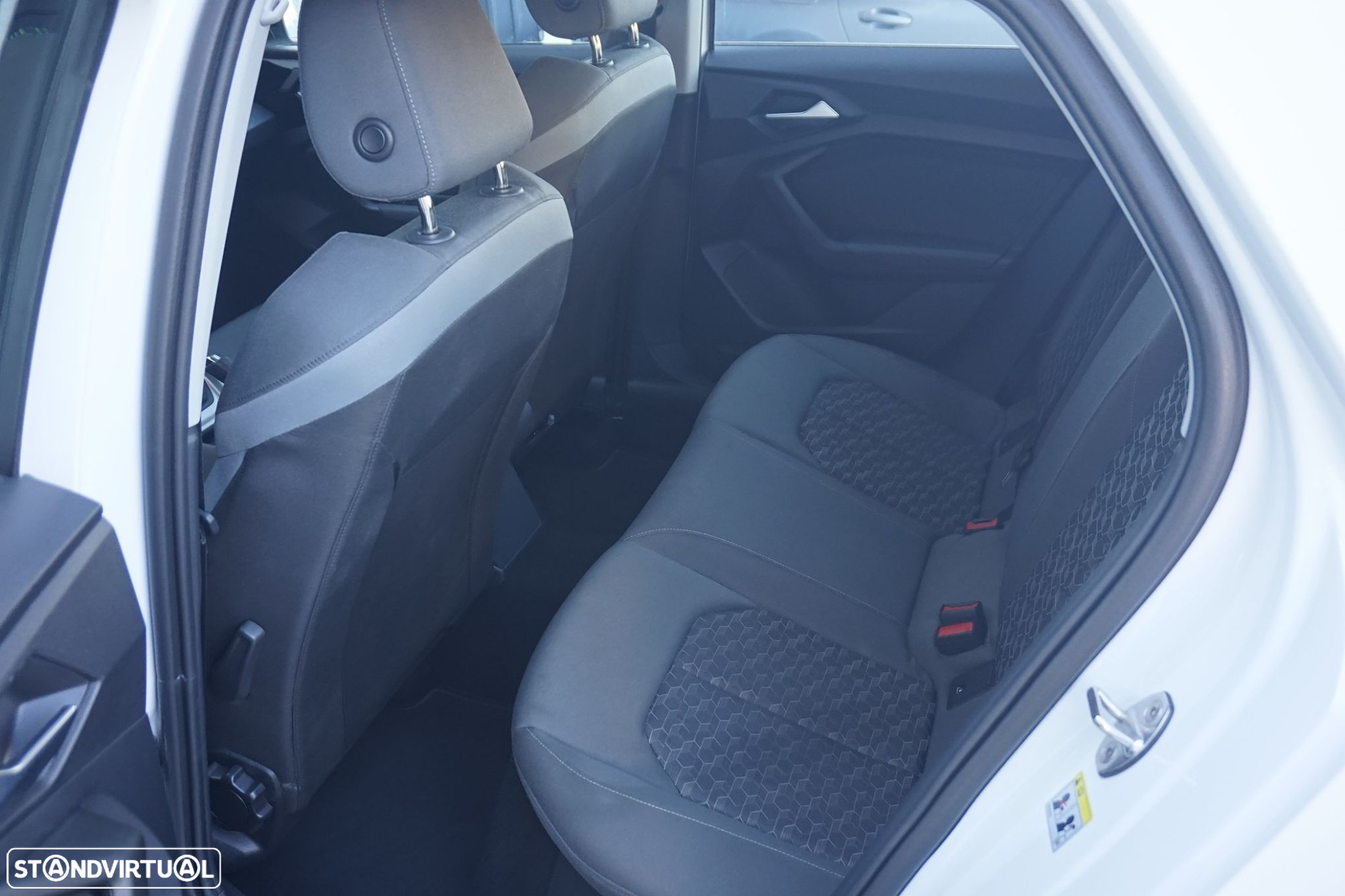 Audi A1 Sportback 30 TFSI S line - 4