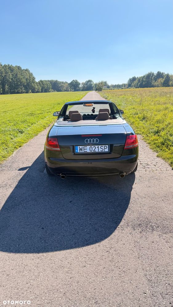 Audi A4 Cabrio 2.4 - 15