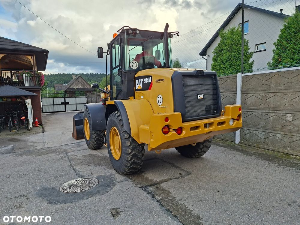 Caterpillar CAT 914 M - 12