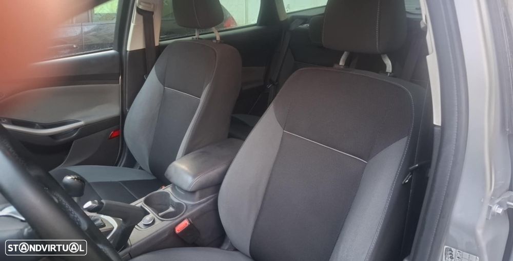 Ford Focus SW 1.6 TDCi ECOnetic 88g S&S Trend - 9