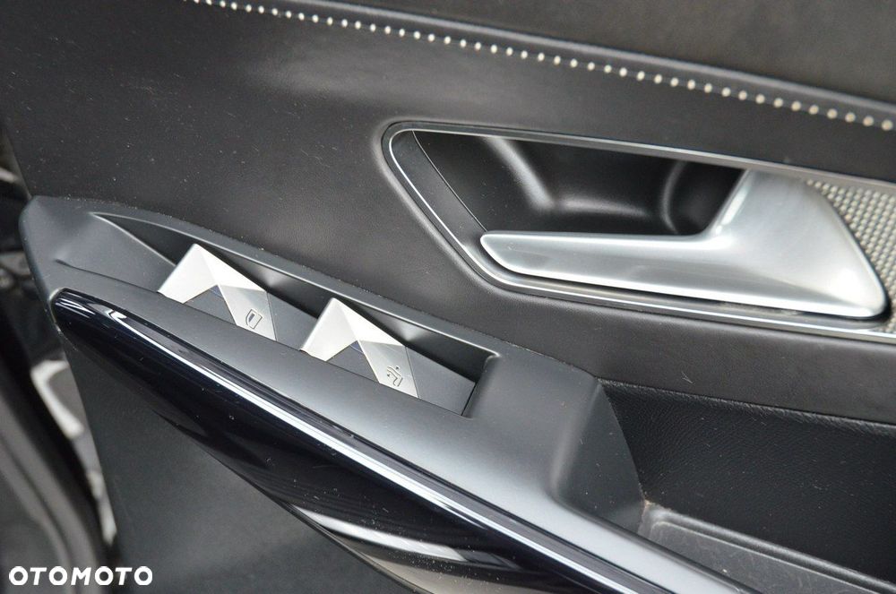 DS Automobiles DS 7 Crossback 2.0 BlueHDi Grand Chic - 30