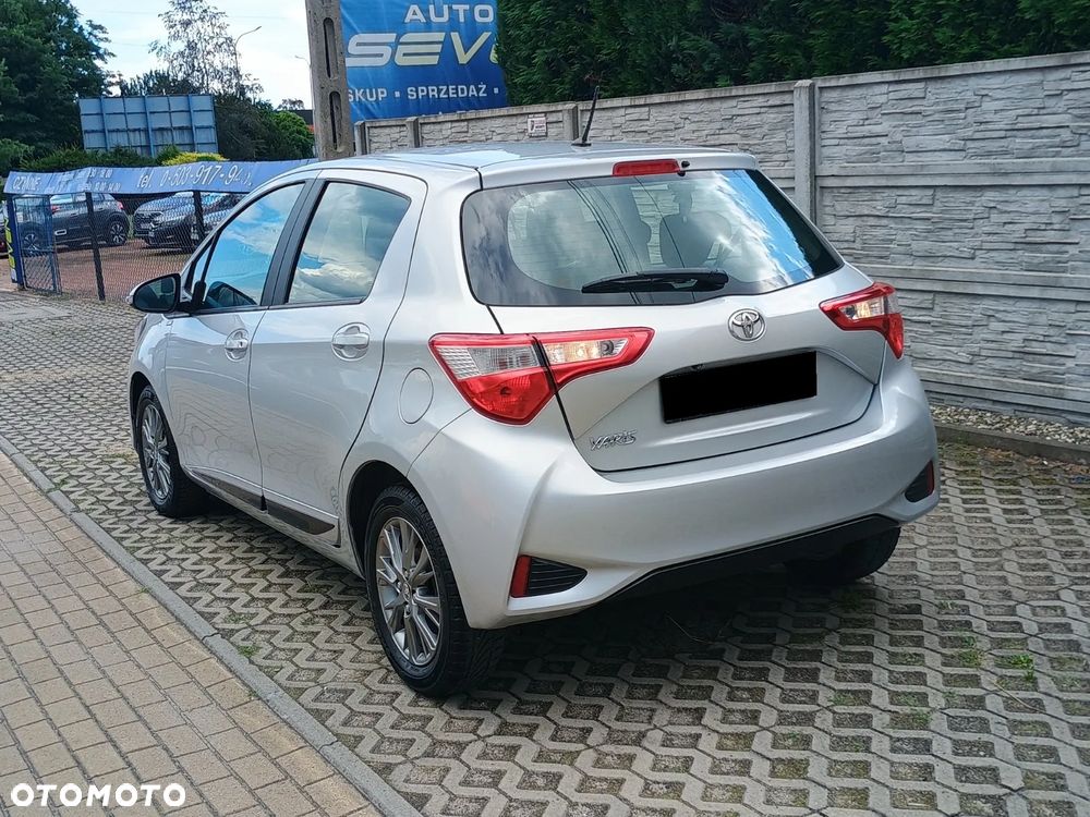 Toyota Yaris 1.5 Life - 2