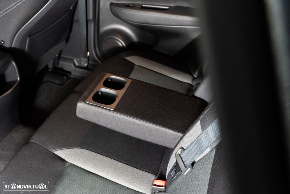 Nissan Qashqai 1.3 DIG-T N-Connecta LED+SKY - 35