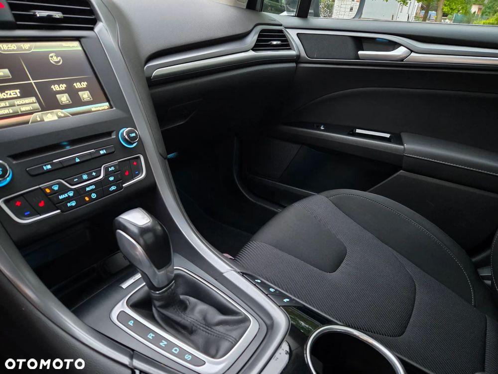 Ford Mondeo 2.0 TDCi STart-Stopp PowerShift-Aut Titanium - 15
