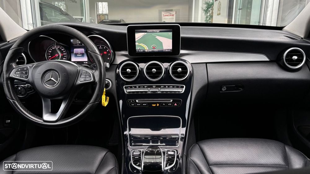 Mercedes-Benz C 350 - 7