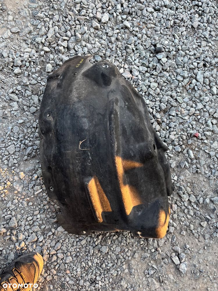 Nadkole przednie prawe Renault Megane IV - 2