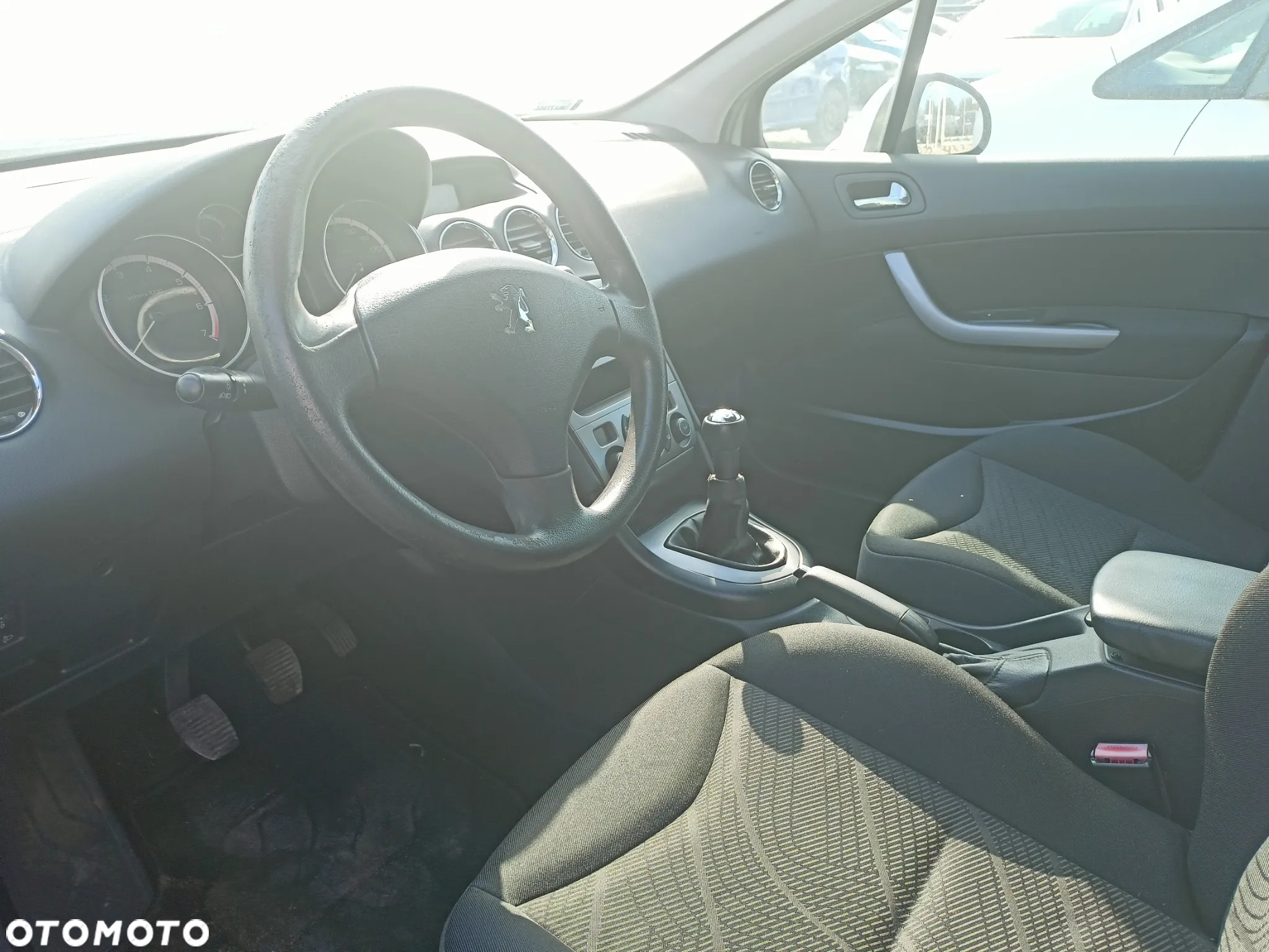 Peugeot 308 - 5