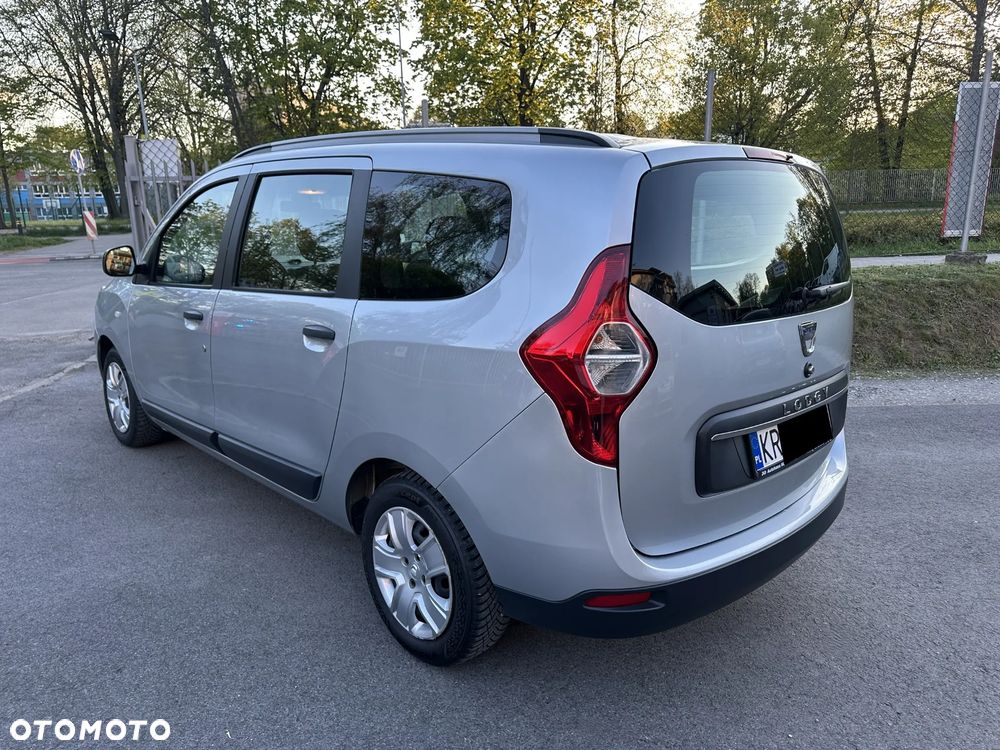Dacia Lodgy 1.3 TCe Laureate S&S - 8