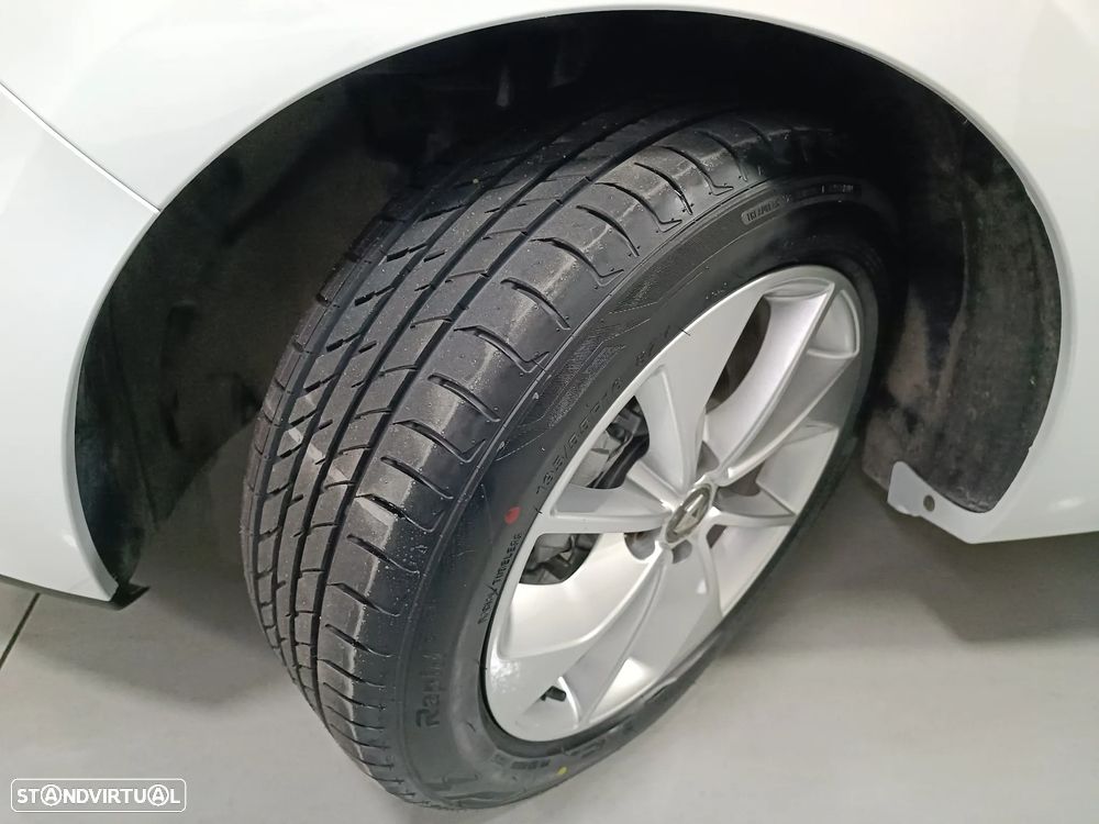 Renault Clio Energy TCe 90 Start & Stop Limited - 8