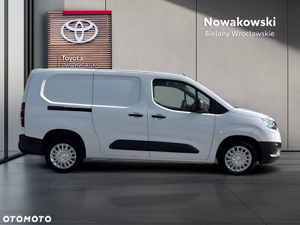Toyota PROACE CITY - 27